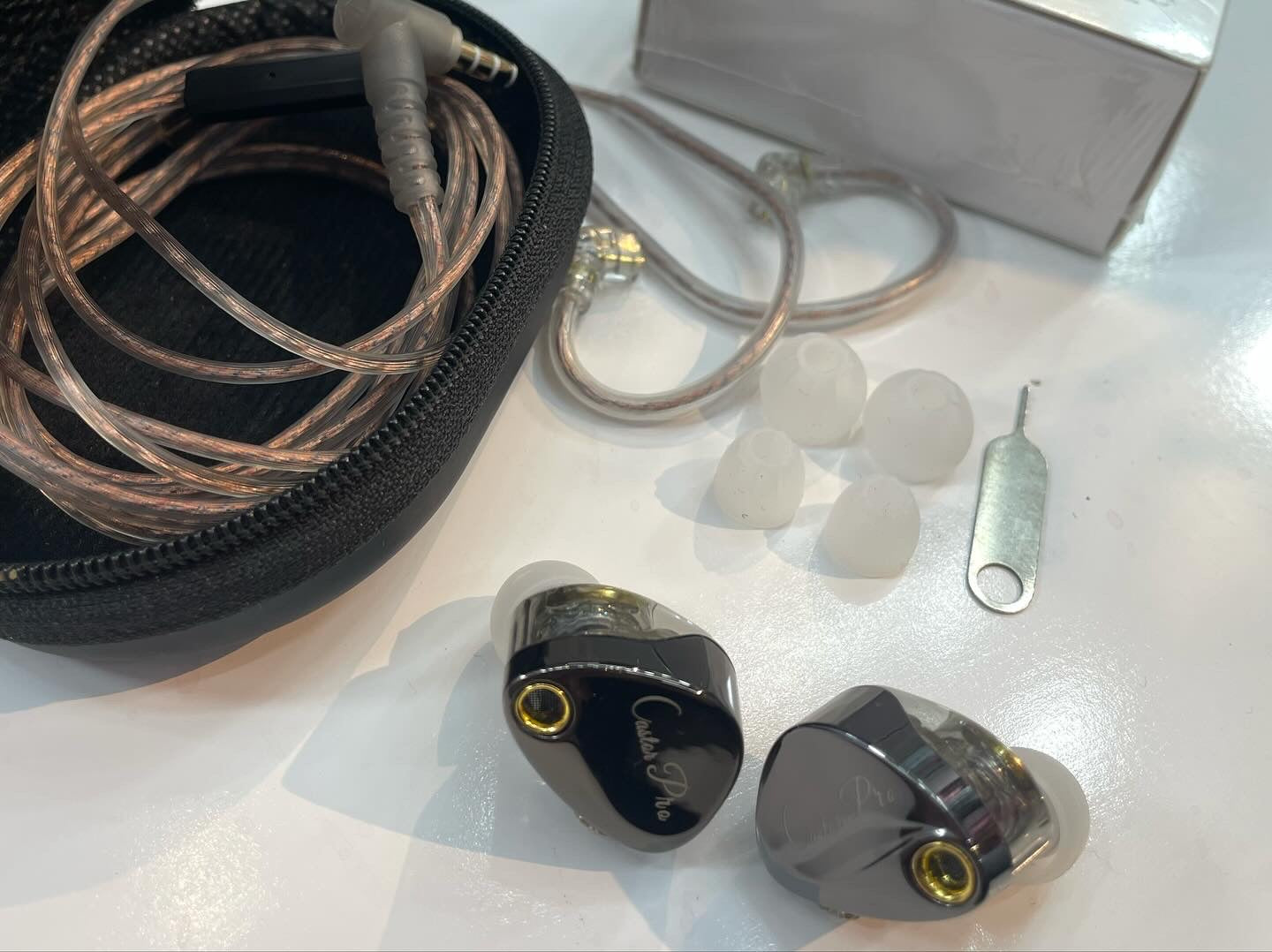 AUDIFONO KZ CASTOR PRO BASS VERSION