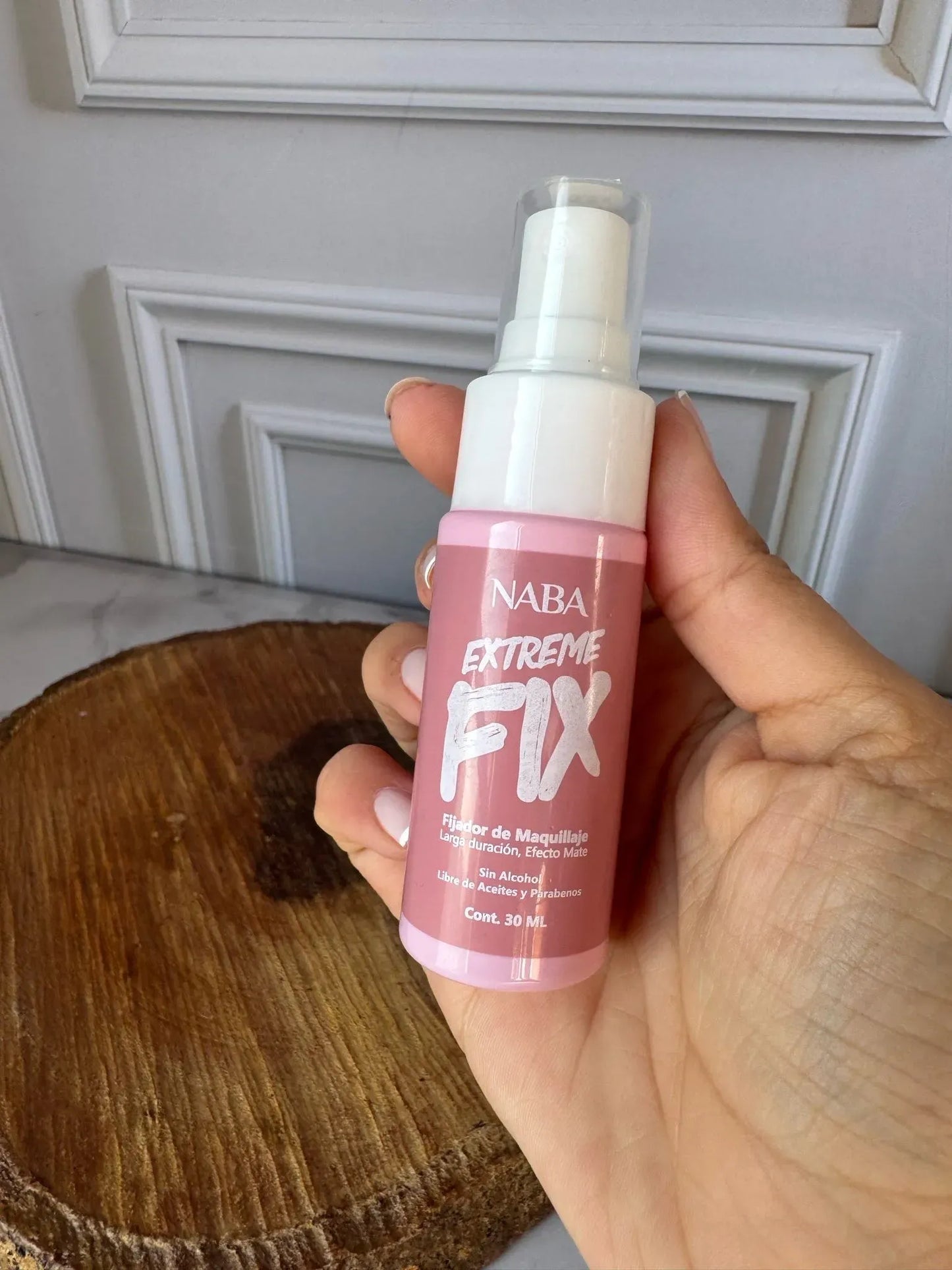 FIJADOR DE MAQUILLAJE PROFESIONAL NABA
