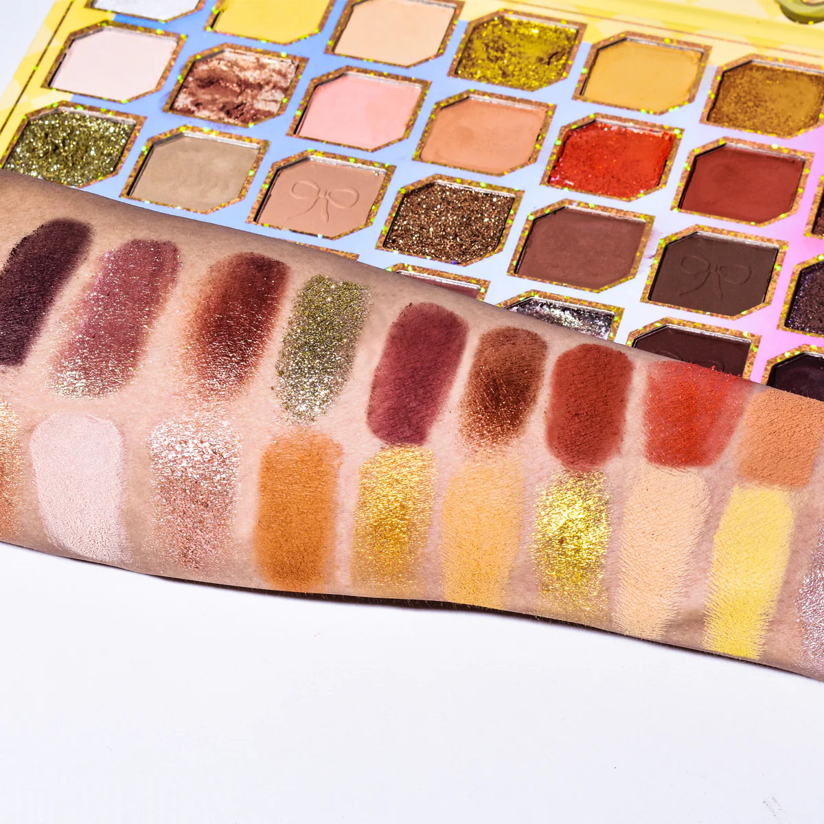 PALETA DE SOMBRAS 32 TONOS DE KEVIN Y COCO