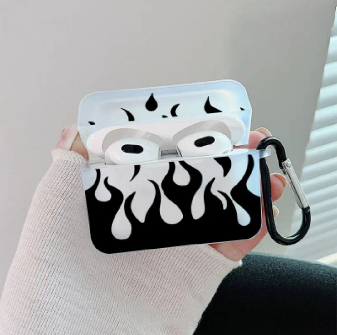 FUNDA AIRPOD LLAMA NEGRA